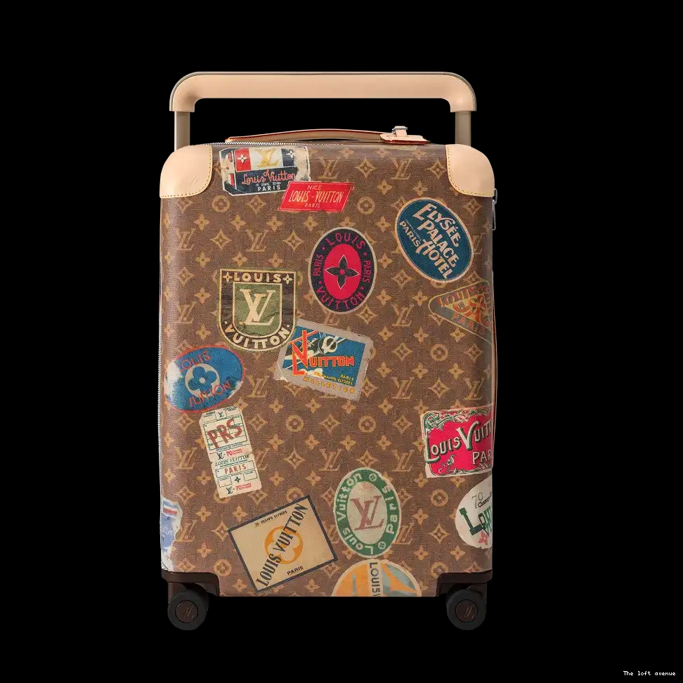 55 37L PATCHES CUSTOM HORIZON SUITCASE TRAVEL CABIN 0513